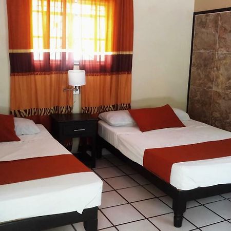 Hotel Brambila Union de Tula Esterno foto