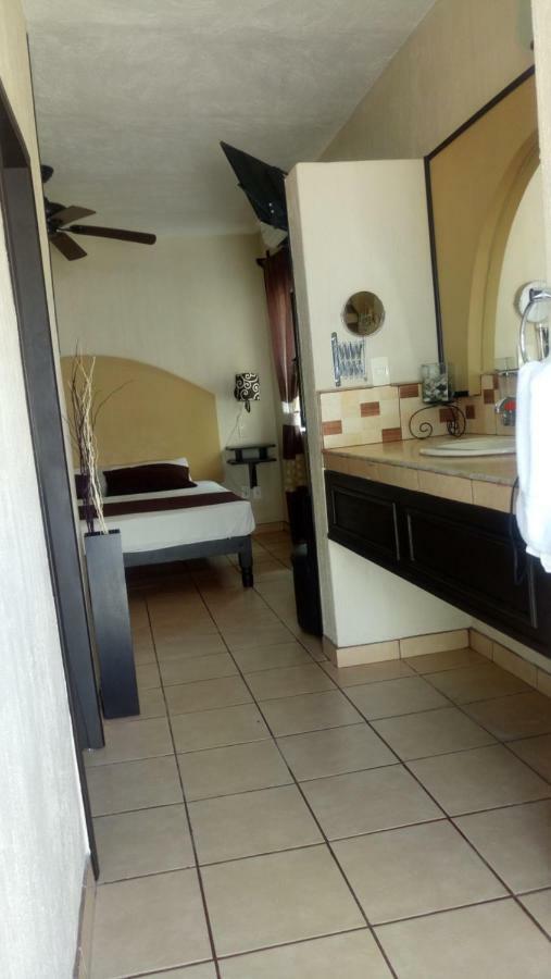 Hotel Brambila Union de Tula Esterno foto